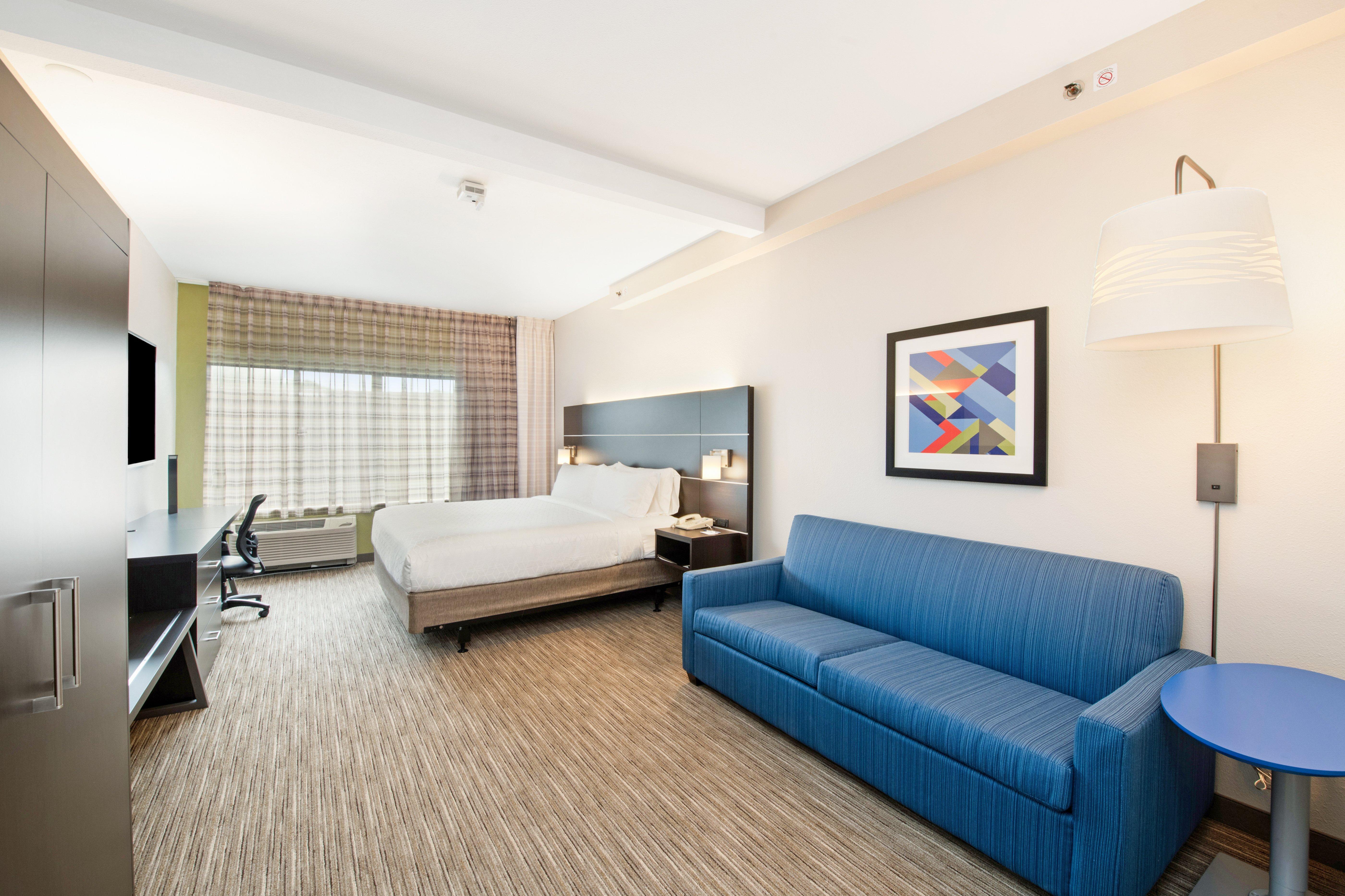 Holiday Inn Express - Delafield By Ihg Exterior photo